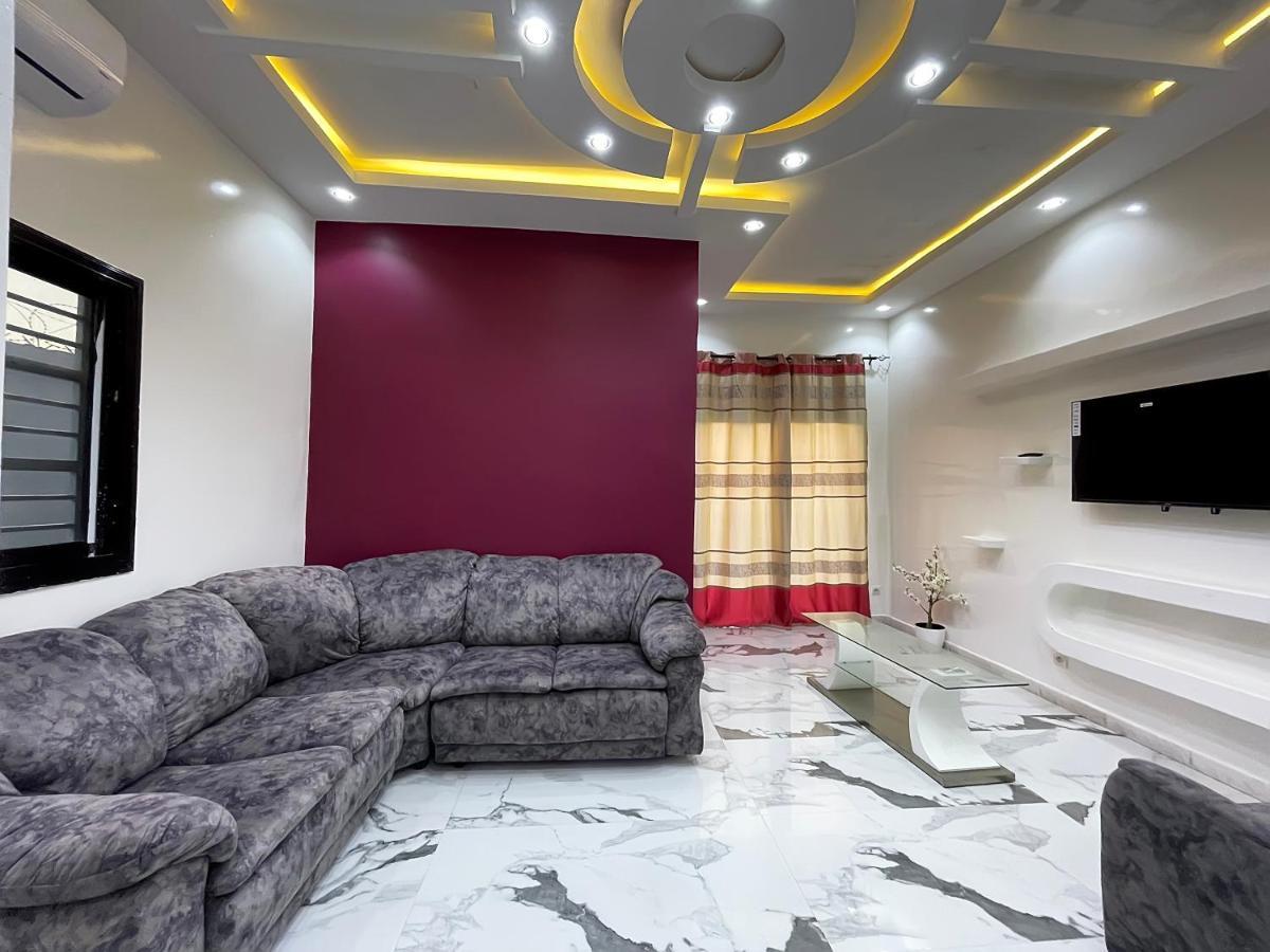 Villa Adja Nafy A Saly Gandigal Zewnętrze zdjęcie