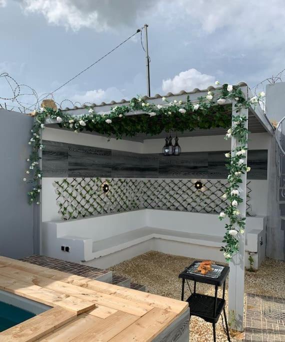 Villa Adja Nafy A Saly Gandigal Zewnętrze zdjęcie