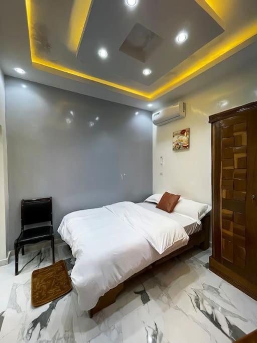 Villa Adja Nafy A Saly Gandigal Zewnętrze zdjęcie